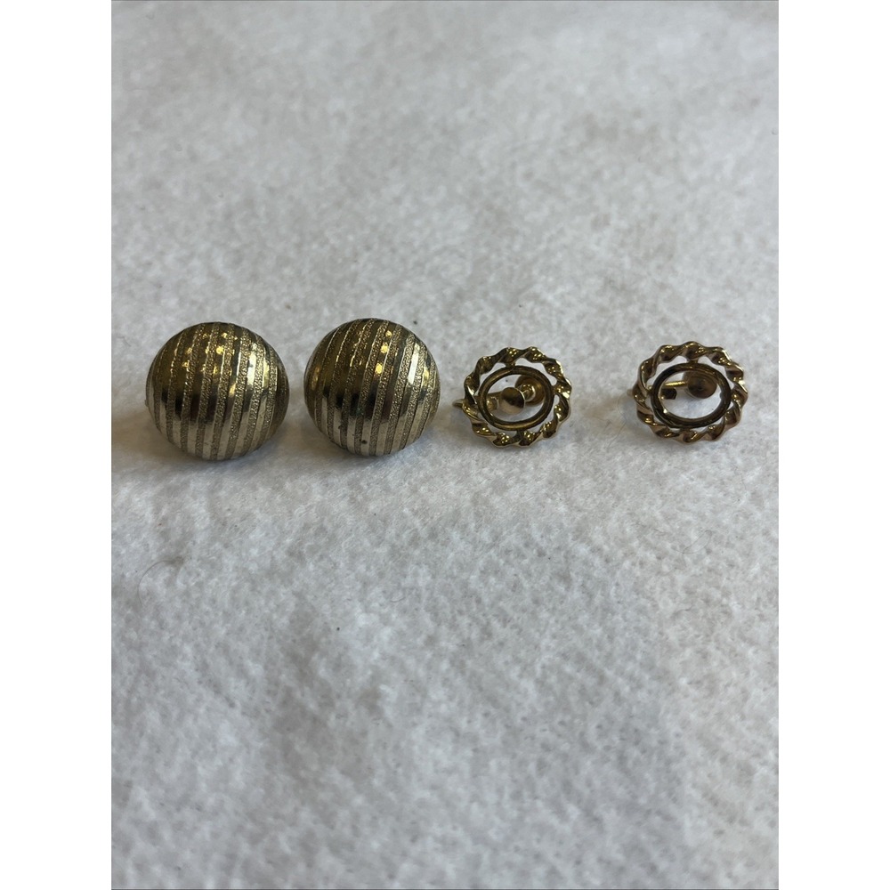 2 Pair Vintage Jewelry - Gold Tone Earrings Clip On